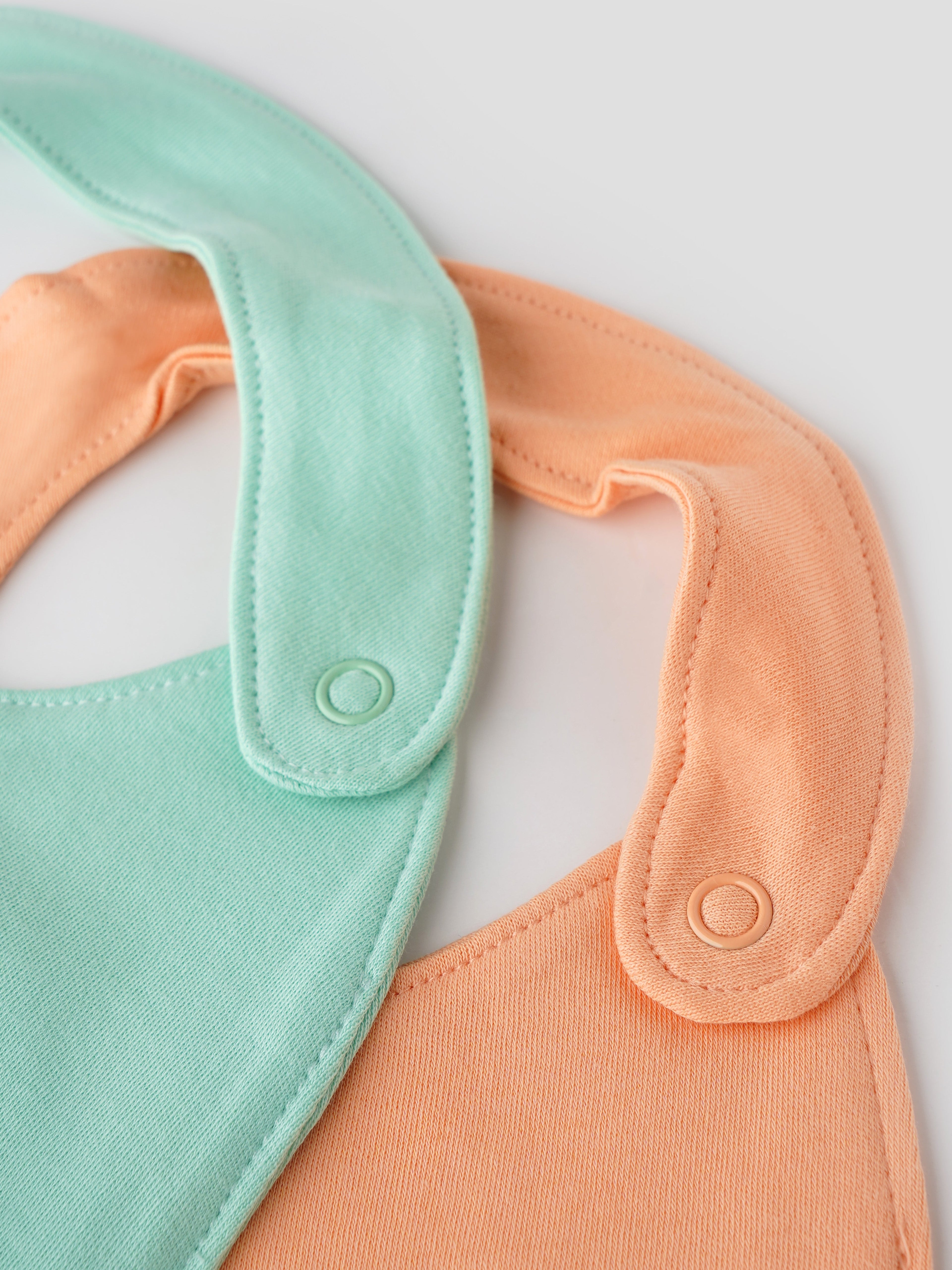 Popees Knitted Cotton Combo Bibs for Little Ones 2PCS