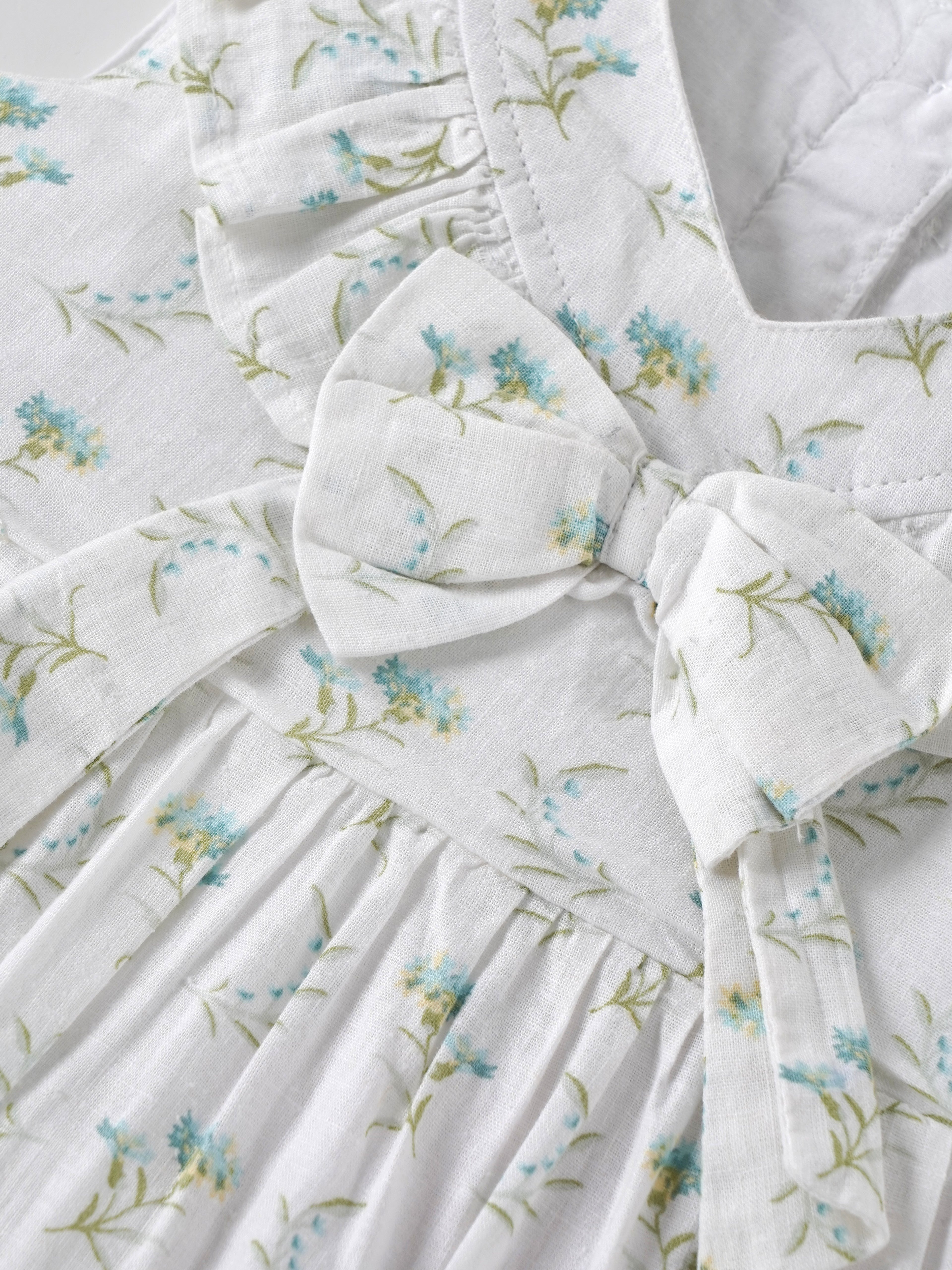 Baby Girls Floral Print Sleeveless Dress with Bow| White| 9 Months to 4 Years