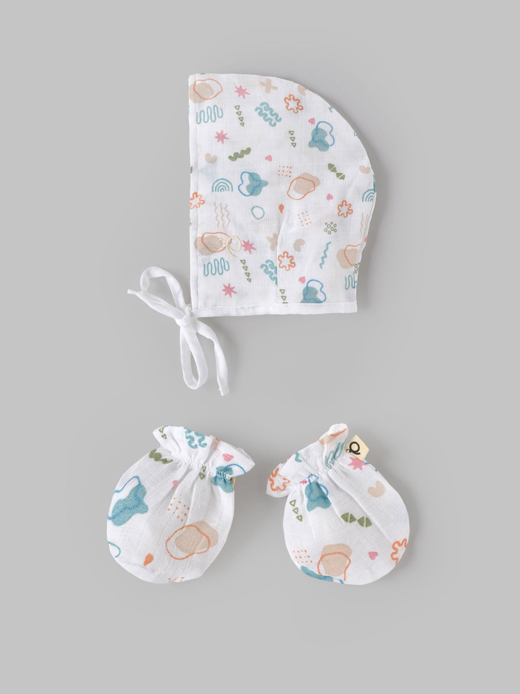Popees Newborn Baby Muslin Clothing Gift Set 6-Piece| 100% Cotton Soft Breathable Essentials Kit |0-1 & 3-6 Months