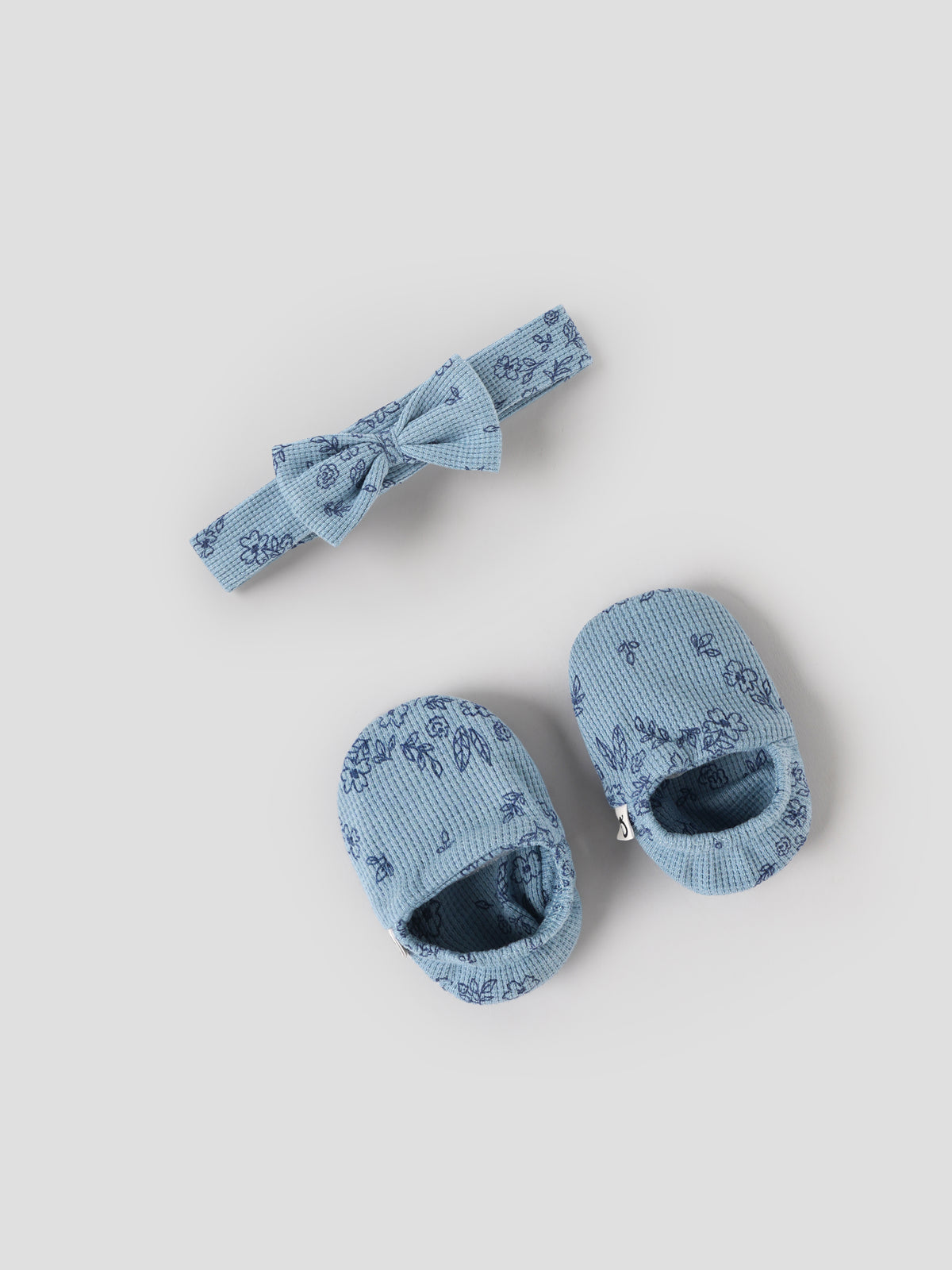 Popees Baby Girls Blue Floral Printed Top & Bloomer Set |Matching Headband and Booties |0-9 Months