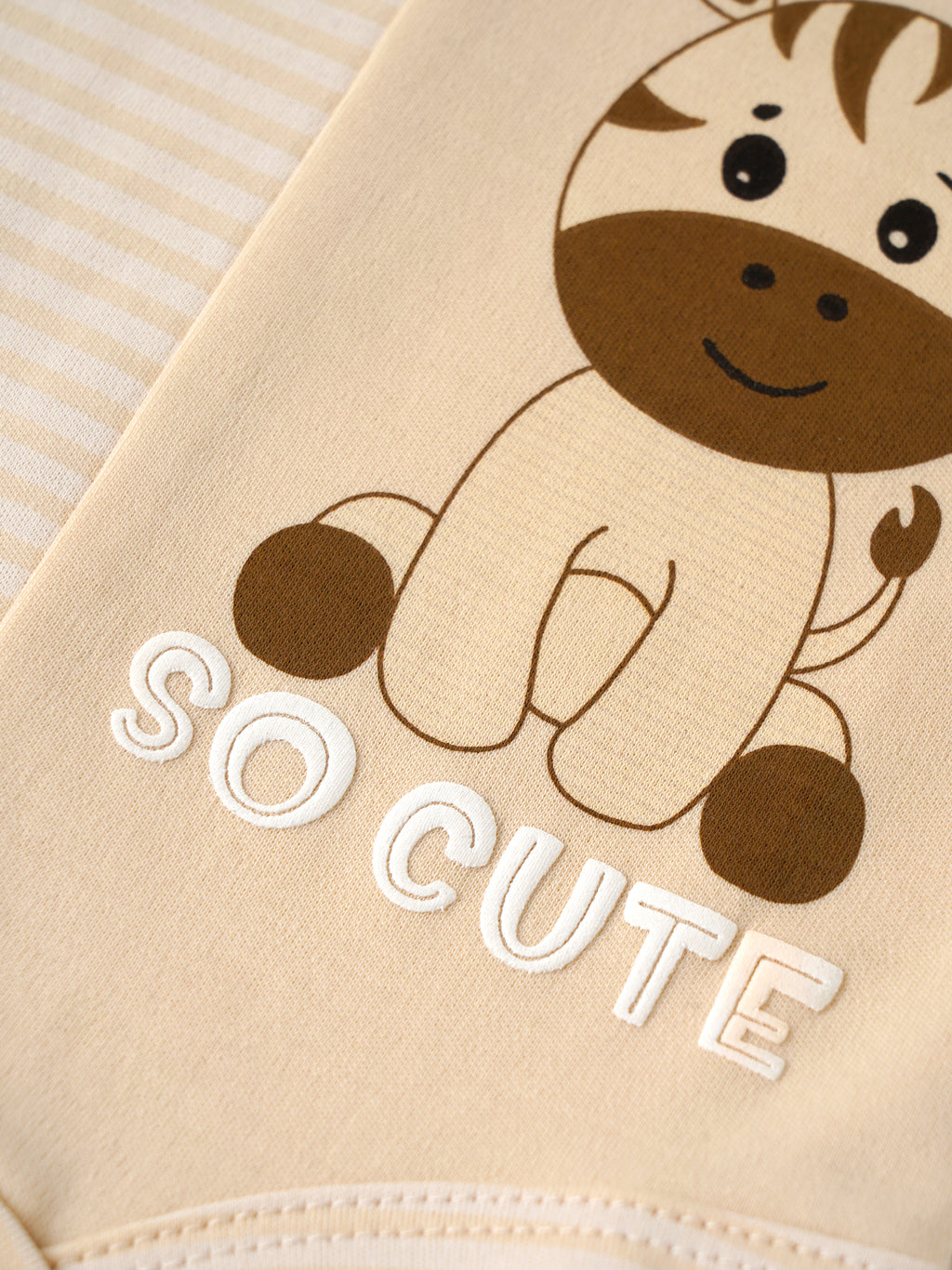 Popees soft Cotton Full Sleeve Bodysuit | Giraffe “So Cute” Print | Tiny Baby–9 Months