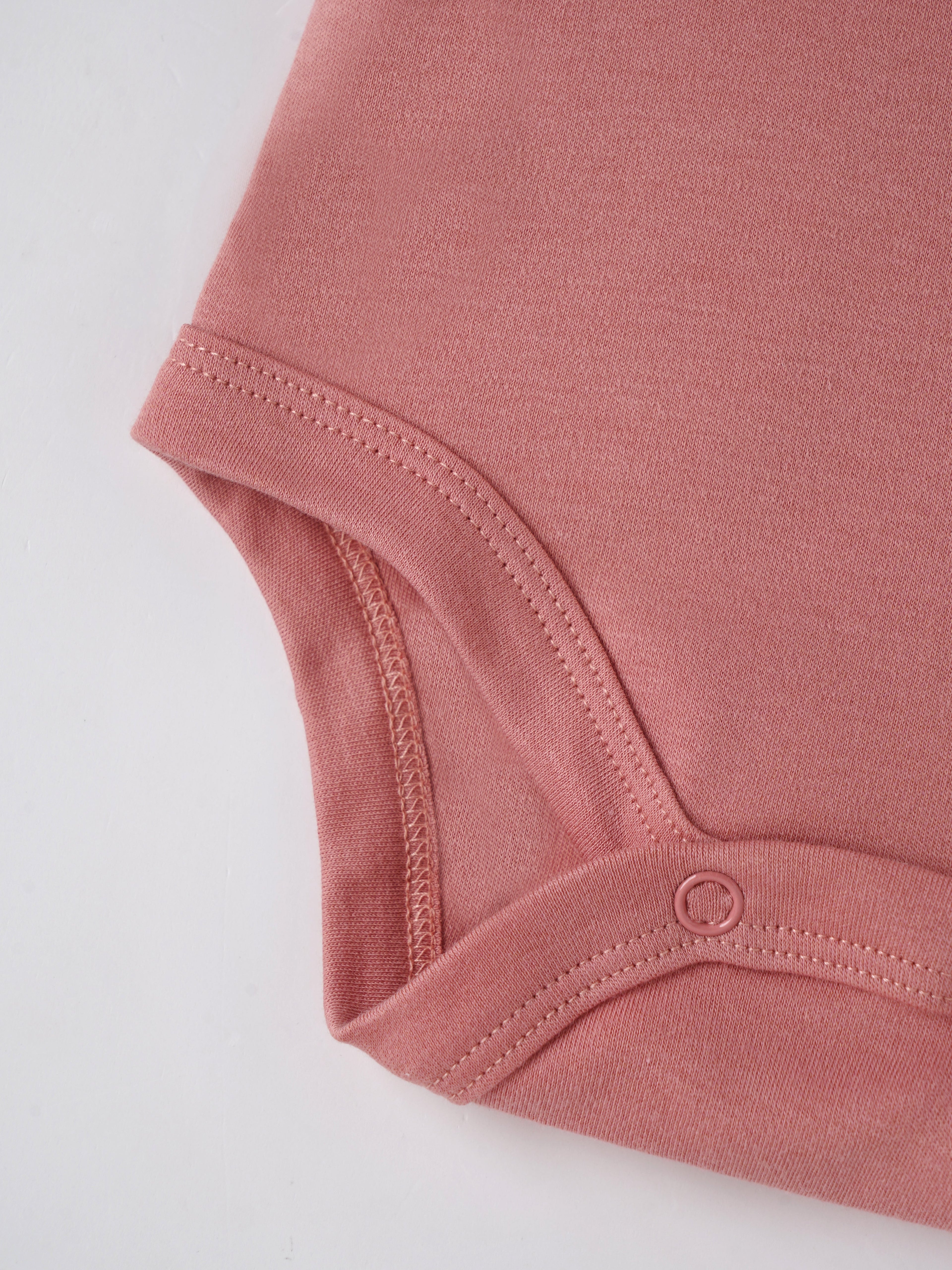 Popees Baby Unisex Organic Bamboo Cotton Bodysuit| Pink| Tiny Baby, Newborn To 6 Months