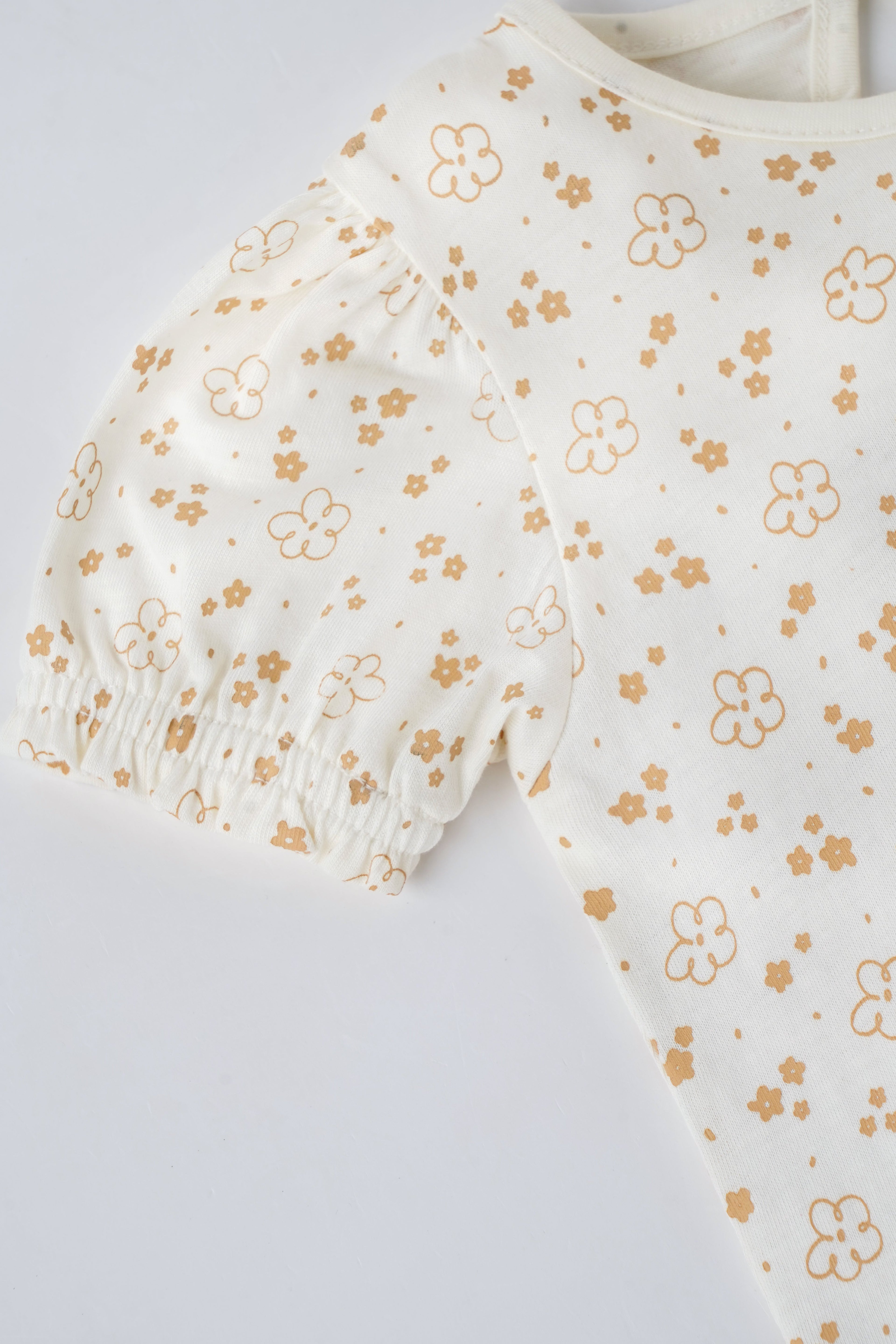 Popees Baby Girls Cotton Floral Printed Puff Sleeve Top| Soft Breathable Casual Wear (1–6 Years)