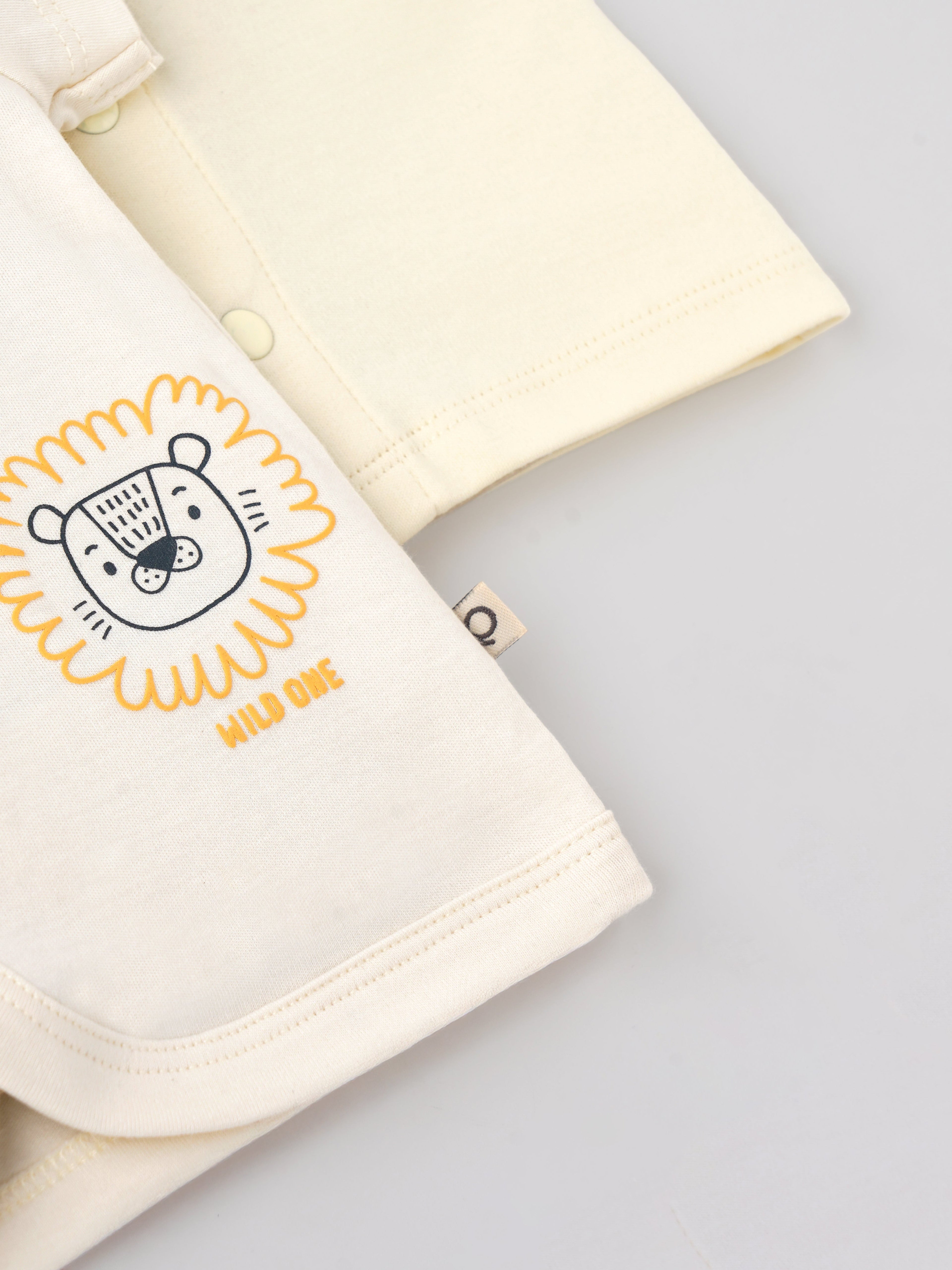 Popees Half Sleeve Front Open Jhabla Top(0-6 Months)for New Babies Made of Organic Bamboo Cotton Fabric