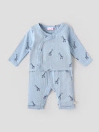 Popees Unisex Giraffe Print 3-Piece Clothing Set | Soft Muslin Cotton Wrap Top, Pants & Bonnet | Blue | NB-9 Months