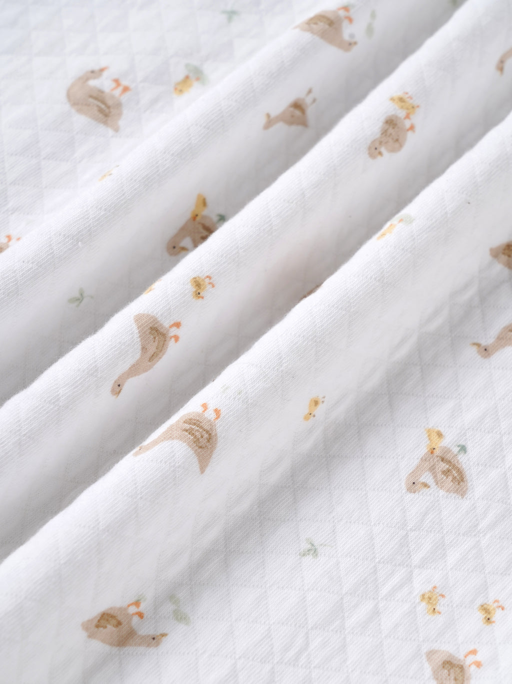 Popees Baby Printed Hooded Towel – Soft Quilted Fabric with Cute Animal Print (color and design may vary depending on availability)