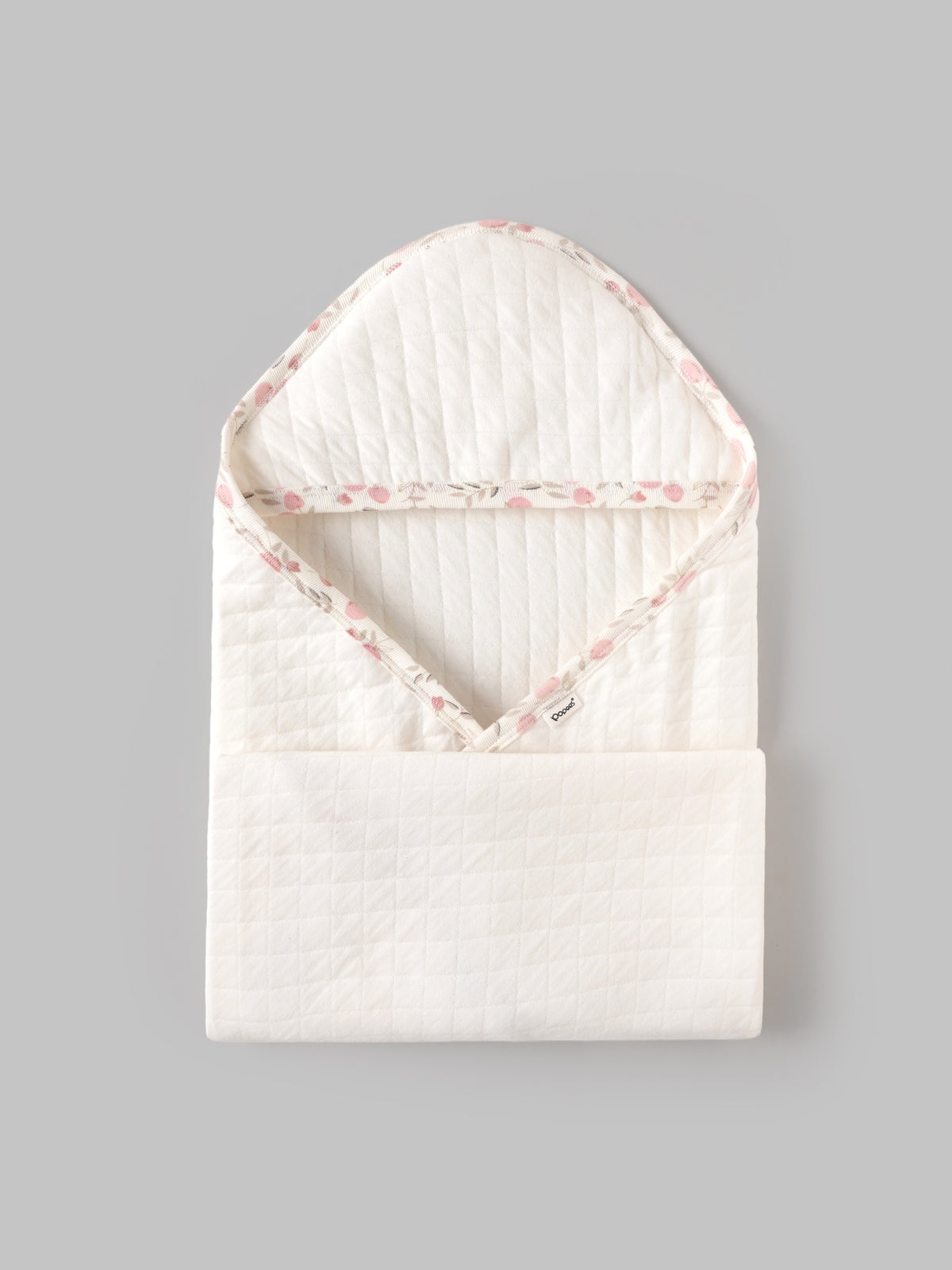 Popees Baby Hooded Towel – Quilted Snow White (Color and Design May Vary Depending on Availability)