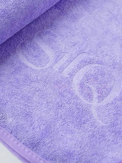 Newborn Bathing Towel – Lightweight, Extra-Absorbent, and Skin-Safe Cotton Towel for Babies(color and design may vary depending on availability)
